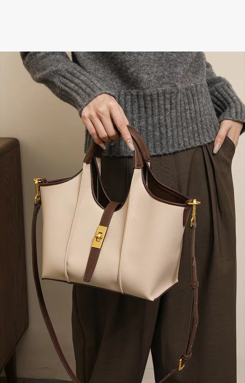 The Bucket Tote